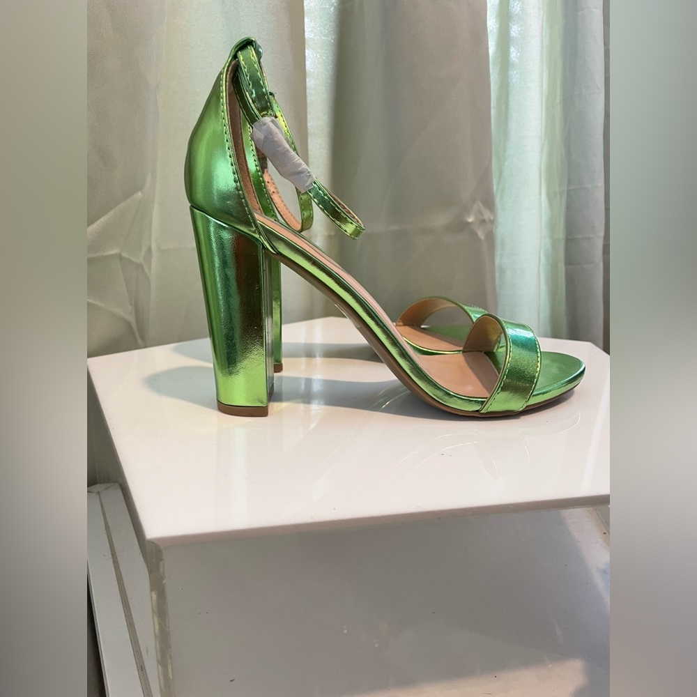 Chase + Chloe Heels